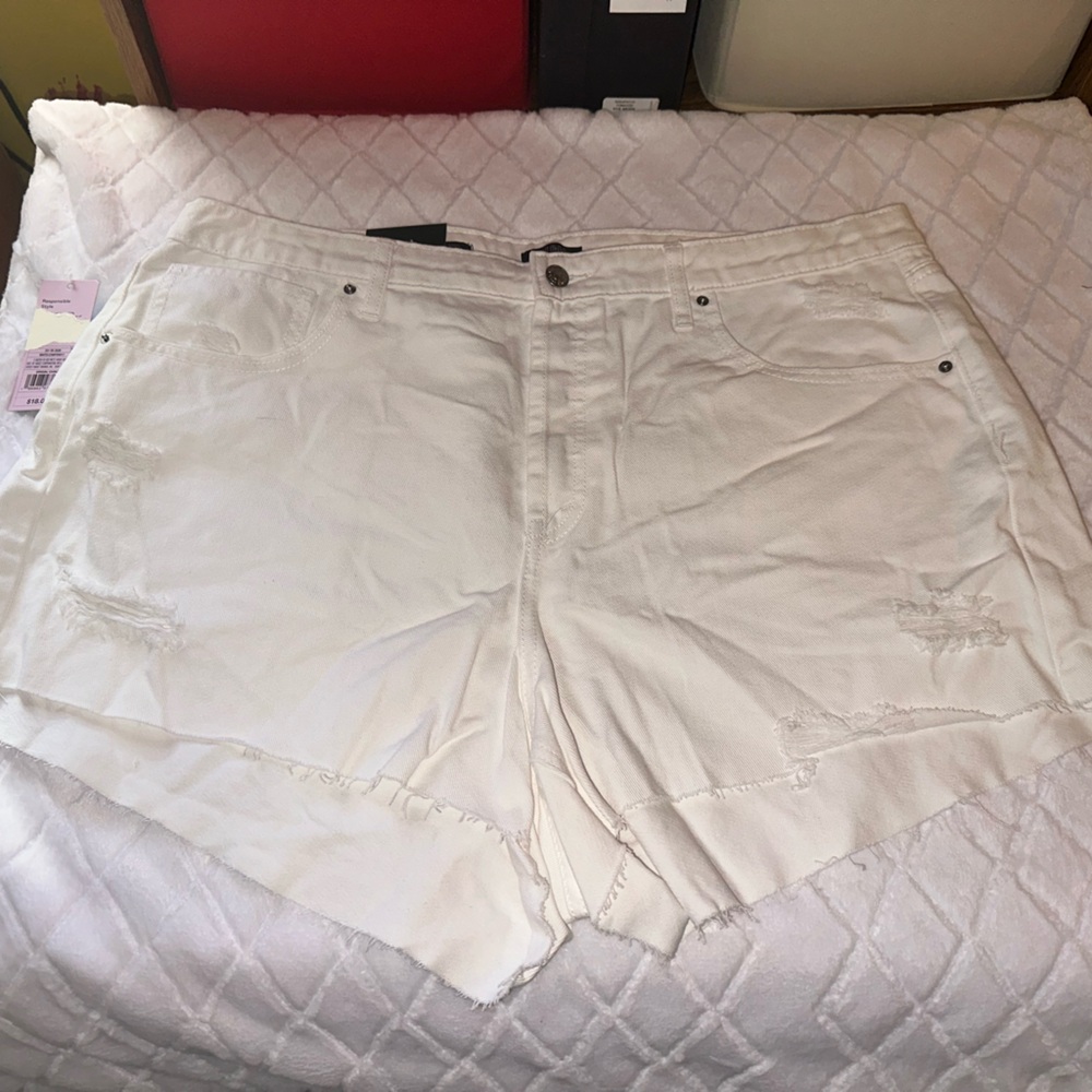 wild fable White Jean shorts